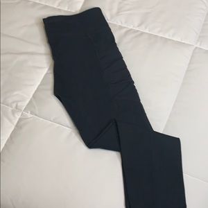 Fabletics Cropped Mesh Detail Legging